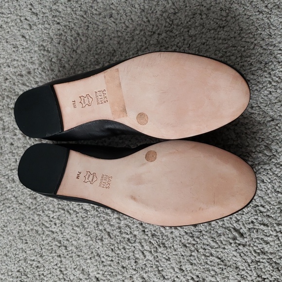 Saks Fifth Avenue Flats - Picture 2 of 3